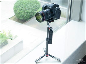 印跡山貓迷你穩定器評測 小巧便攜，重新定義穩定攝影體驗